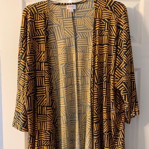 LuLaRoe Women’s Top